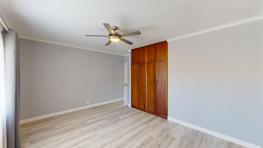 2 Bedroom Property for Sale in Strand North Western Cape